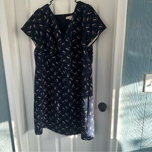 Loft v neck navy dress - great condition!